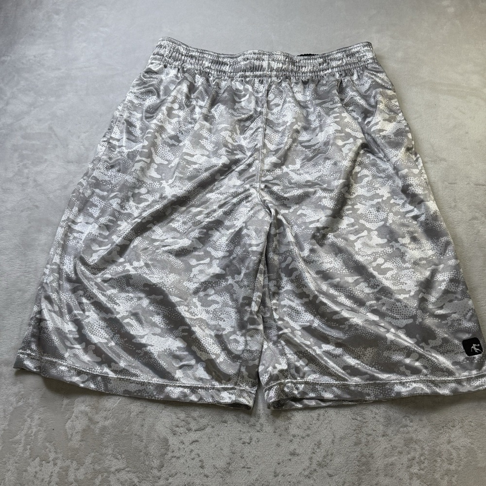 AND1 Gray Camo Basketball Shorts Mens Large Y2K Athletic Streetwear
